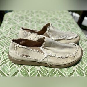 Crocs  Canvas Moc Slip-On Loafer Men’s - 10.5